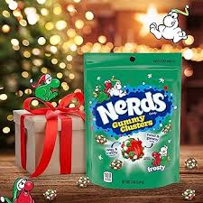 Nerds Gummy Clusters Very Berry 6 × 226 g – chewy and crunchy berry-flavored candy for snacking and sharing.