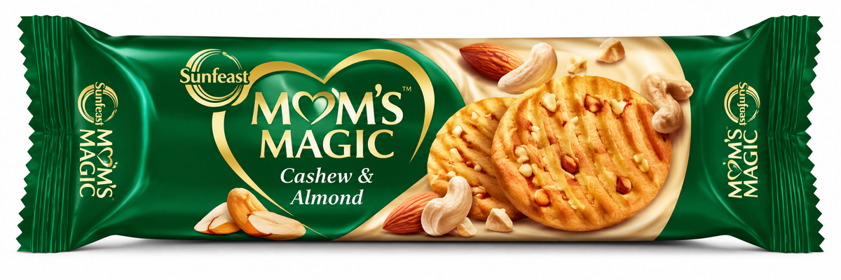 Sunfeast Mom’s Magic Cashew & Almond Cookies 75g pack featuring golden crunchy cookies with cashew and almond pieces in green packaging.