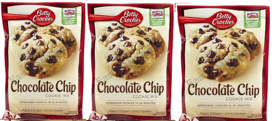 Betty Crocker Chocolate Chip Muffin Mix Pouch 3×184 g – Imported from USA  - Easy Bake American Muffins, Soft & Chocolatey Snack for UK Breakfast & Lunchboxes