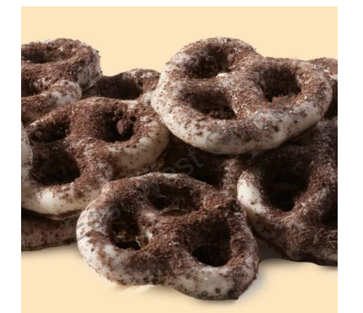 Hershey’s Cookies ‘n’ Crème Dipped Pretzels 120g – USA Imported Sweet & Salty Snack – Chocolate Covered Pretzels