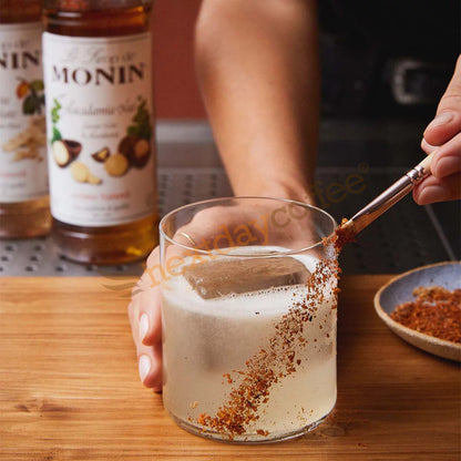 MONIN Vegan Macadamia Syrup 700 ml – Smooth Nutty Flavour for Gourmet Beverages