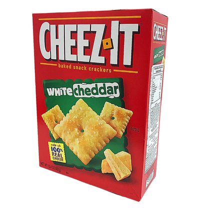 Cheez-It White Cheddar baked snack crackers box