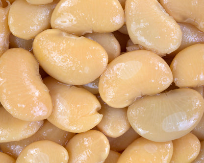 Close up of butter beans showing creamy texture