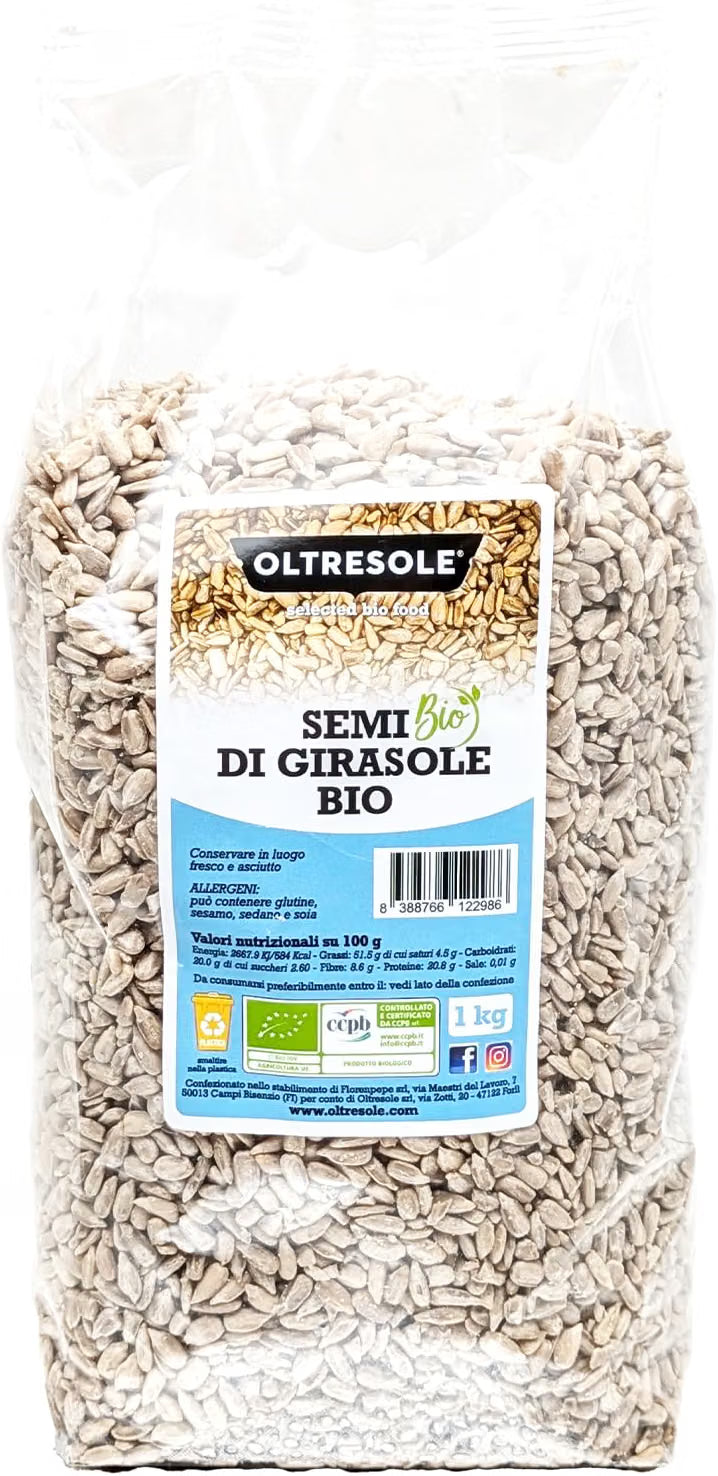 Oltresole Organic Sunflower Seeds 1kg pack with shelled sunflower seeds.