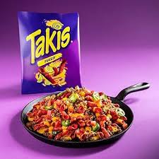 Takis Fuego 18 × 100 g – fiery, rolled corn chips with bold chili and lime flavour in a multipack.