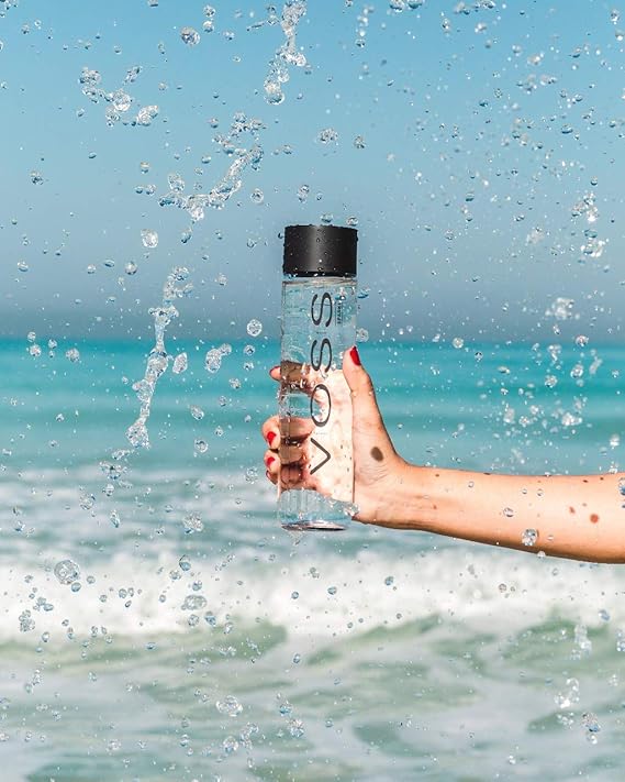 Premium 800 ml Voss Sparkling Water glass bottle showing carbonation