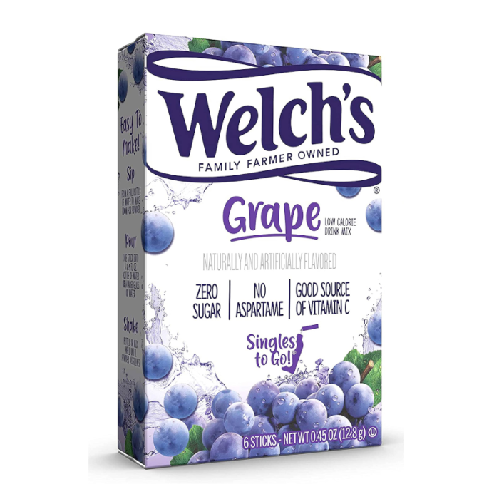 Welch’s Singles To Go Grape drink mix packets, showing individual serving sizes for easy, on-the-go hydration.